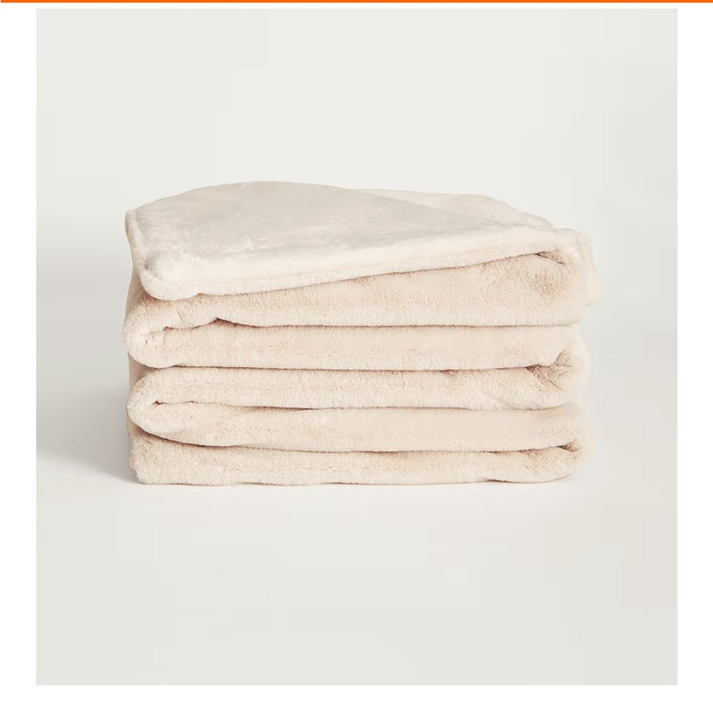UnHide Lil’ Marsh - NEW 60”x80” Faux Fur Blanket Beige